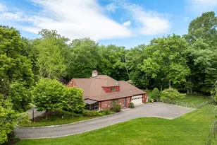 1180 Merwins Ln, Fairfield, CT 06824 - Photo 3