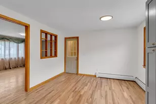 3 Carmen St, East Haven, CT 06512 - Photo 5