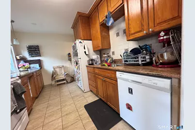 59 Rock Spring Road #28, Stamford, CT 06906 - Photo 9
