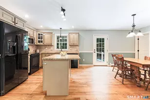 131 Squaw Rock Rd, Plainfield, CT 06354 - Photo 7
