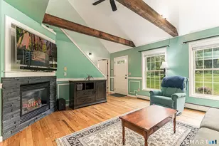 131 Squaw Rock Rd, Plainfield, CT 06354 - Photo 5