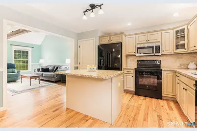 131 Squaw Rock Road, Plainfield, CT 06354 - Photo 9