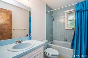 22 Terry Plains Rd, Bloomfield, CT 06002 - Photo 25