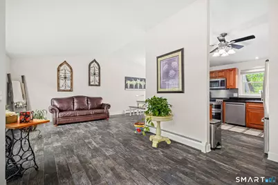 6 Boysen Drive, Bloomfield, CT 06002 - Photo 5