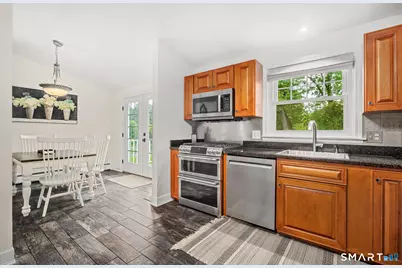 6 Boysen Drive, Bloomfield, CT 06002 - Photo 9