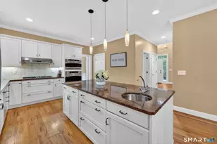 15 Spruce Ln, Simsbury, CT 06089 - Photo 9