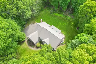 15 Spruce Ln, Simsbury, CT 06089 - Photo 39