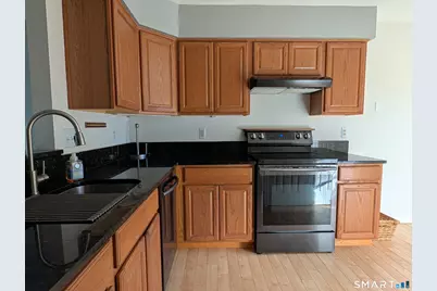 9 Sycamore Drive #D, Mansfield, CT 06268 - Photo 7