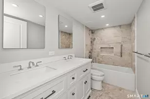 25 Forest St, Stamford, CT 06901 - Photo 13