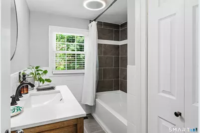 1 Batt Lane, East Haven, CT 06513 - Photo 19