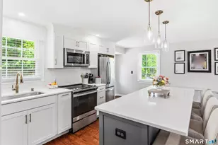 1 Batt Ln, East Haven, CT 06513 - Photo 15