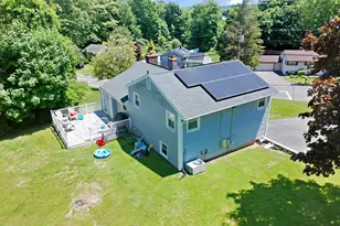 1 Batt Ln, East Haven, CT 06513 - Photo 5