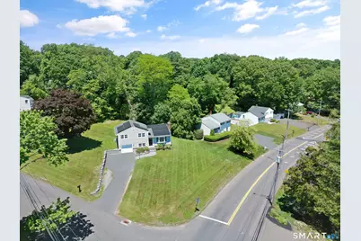 1 Batt Lane, East Haven, CT 06513 - Photo 3