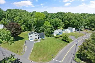 1 Batt Ln, East Haven, CT 06513 - Photo 3