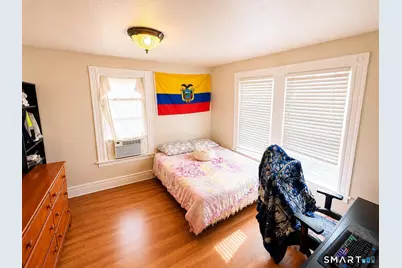 98 Huntington Road, Bridgeport, CT 06608 - Photo 9