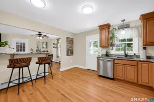12 Oregon St, Torrington, CT 06790 - Photo 9