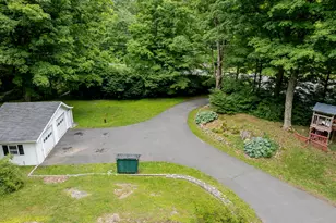 2 Leach Hollow Rd, Sherman, CT 06784 - Photo 5