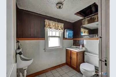 61 Maple Avenue, Wallingford, CT 06492 - Photo 5