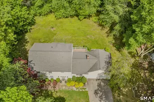 10 Whitman Ln, Old Lyme, CT 06371 - Photo 9