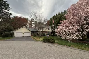 30 Riverview Dr, Suffield, CT 06078 - Photo 7