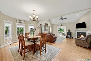 806 Sage Hl Dr, Oxford, CT 06478 - Photo 17