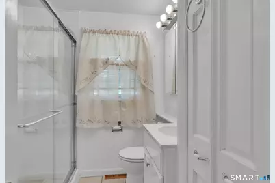 19 Alberta Street, Windsor Locks, CT 06096 - Photo 11