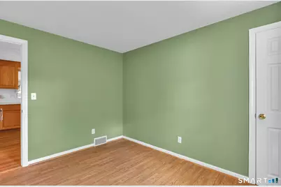 19 Alberta Street, Windsor Locks, CT 06096 - Photo 17