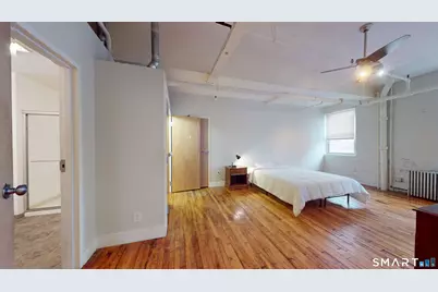 [Address not provided], New Haven, CT 06511 - Photo 13
