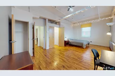 [Address not provided], New Haven, CT 06511 - Photo 31