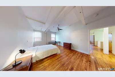 [Address not provided], New Haven, CT 06511 - Photo 17