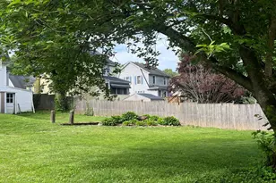 241 Henry St, Manchester, CT 06042 - Photo 31