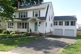 241 Henry St, Manchester, CT 06042 - Photo 1