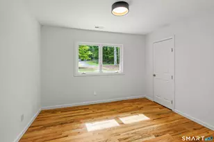 19 Fawn Dr, Woodbridge, CT 06525 - Photo 11