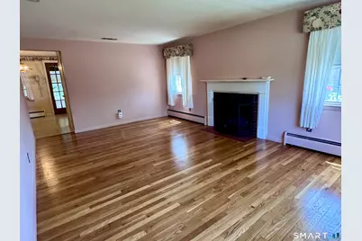 20 Sherwin Lane, Windsor Locks, CT 06096 - Photo 9