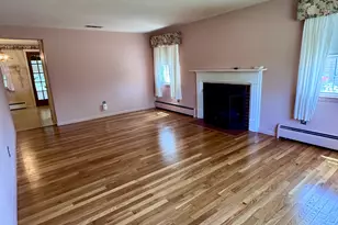 20 Sherwin Ln, Windsor Locks, CT 06096 - Photo 9