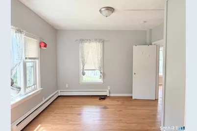 271 Glen Street, New Britain, CT 06053 - Photo 5