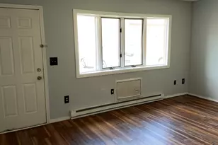 909 Hamilton Ave, Waterbury, CT 06706 - Photo 3