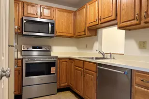 79 Danbury Rd, Ridgefield, CT 06877 - Photo 3