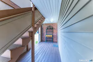 31 Suffield St, Windsor Locks, CT 06096 - Photo 25
