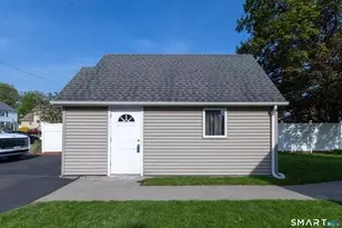 31 Suffield St, Windsor Locks, CT 06096 - Photo 31