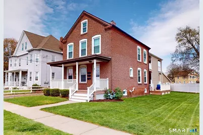 31 Suffield Street, Windsor Locks, CT 06096 - Photo 1