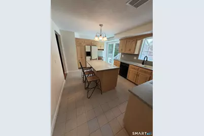 60 Mohegan Trail, South Windsor, CT 06074 - Photo 11