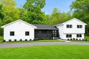 355 Surrey Ln, Fairfield, CT 06824 - Photo 1