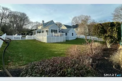 36 Attawan Road, East Lyme, CT 06357 - Photo 37