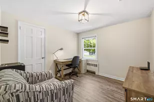 39 Randal Ave, West Hartford, CT 06110 - Photo 15