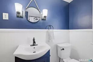 39 Randal Ave, West Hartford, CT 06110 - Photo 21