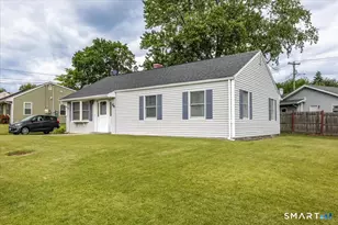 64 Corn Tassel Rd, Bridgeport, CT 06606 - Photo 1