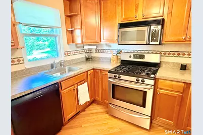 10 East Gate Lane #10, Hamden, CT 06514 - Photo 7