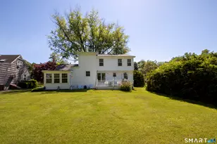 34 Robinwood Rd, Trumbull, CT 06611 - Photo 37