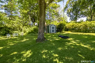 34 Robinwood Rd, Trumbull, CT 06611 - Photo 35